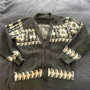 Vintage Unisex alpaca blend Green Patterned Sweater